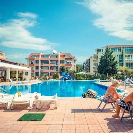 Sunny Fort Private Apartment Slăntjev Brjag Exteriör bild