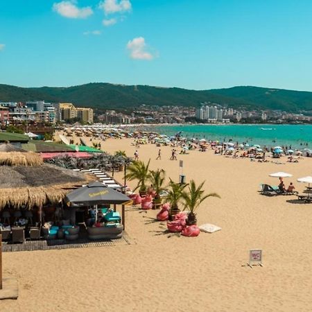 Sunny Fort Private Apartment Slăntjev Brjag Exteriör bild