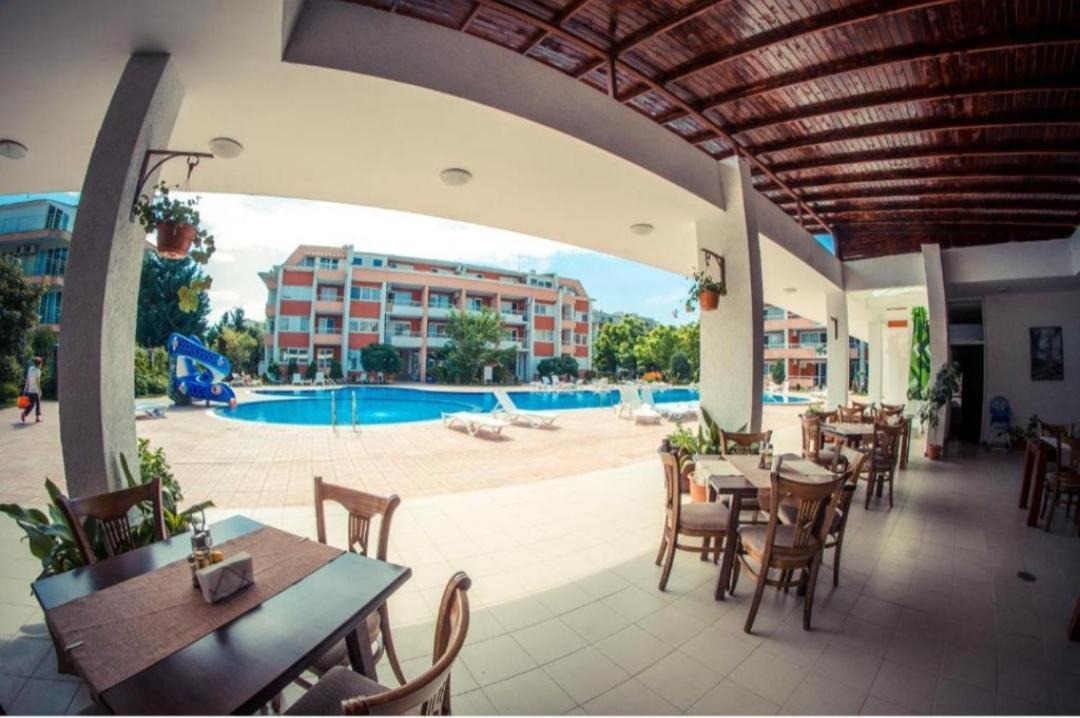 Sunny Fort Private Apartment Slăntjev Brjag Exteriör bild