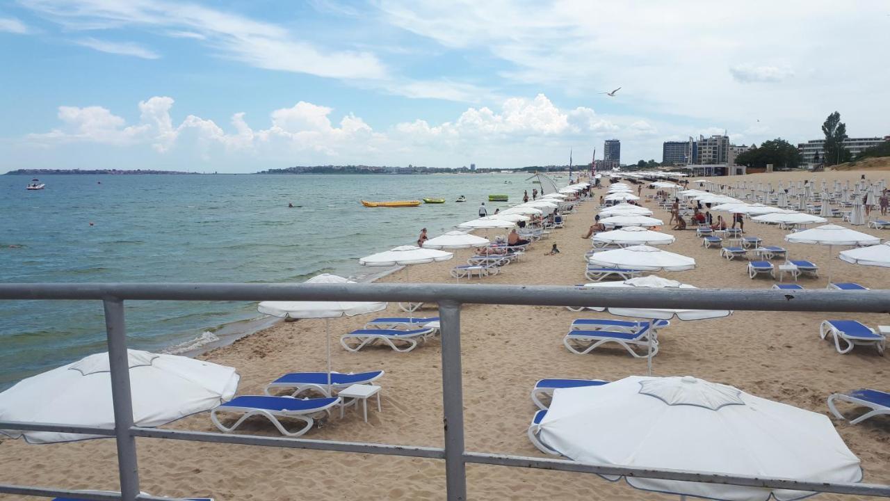 Sunny Fort Private Apartment Slăntjev Brjag Exteriör bild