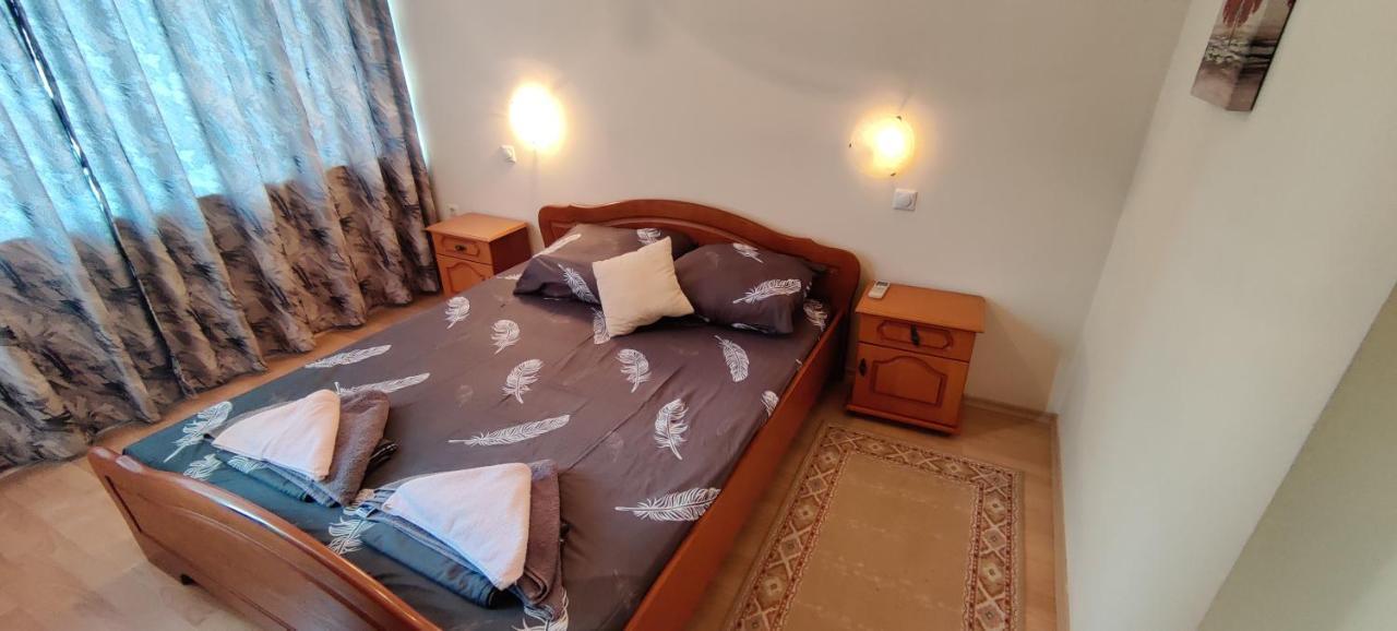 Sunny Fort Private Apartment Slăntjev Brjag Exteriör bild